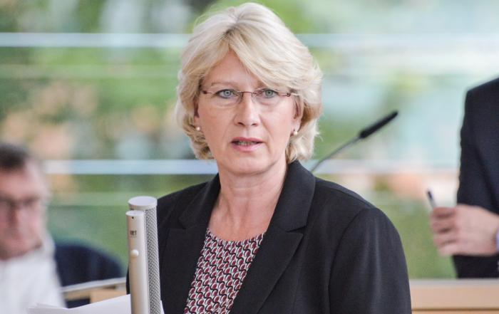 Anita Klahn, bildungspolitische Sprecherin der FDP Fraktion im Landtag Schleswig-Holstein